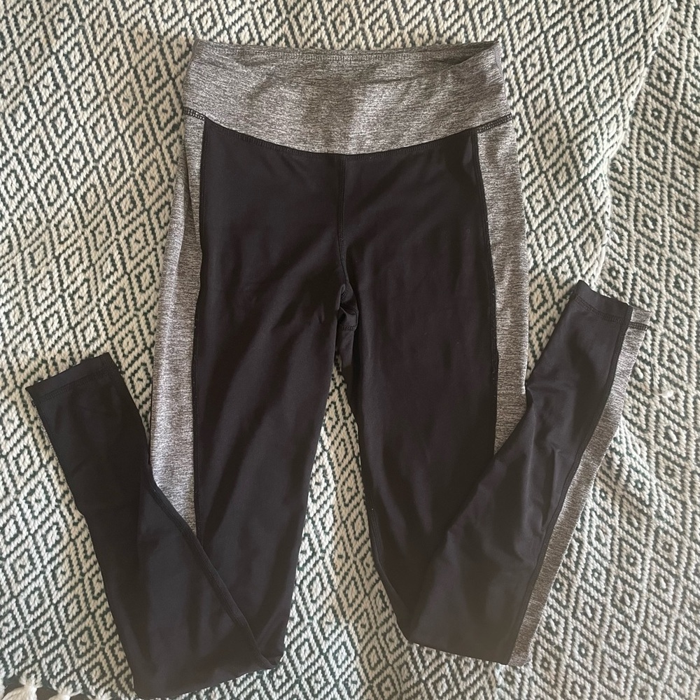 Leggings with side design
